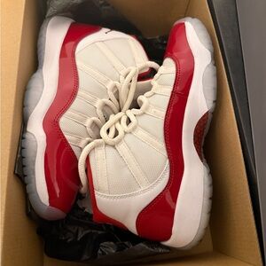 Jordan 11 Cherry
